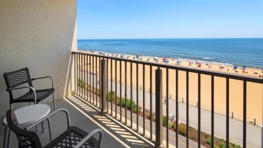 Ramada Plaza by Wyndham Virginia Beach - 49