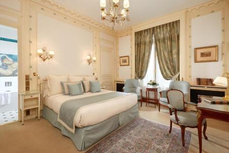 Hôtel Raphael - 52