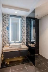 Radisson Dubai Damac Hills - 42