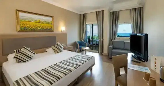 Crystal Tat Beach Golf Resort & Spa - Ultimate All Inclusive - 41