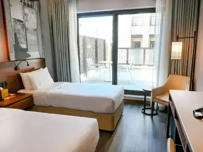 Super 8 by Wyndham Dubai Deira - 32