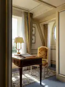 Ritz Paris - 76
