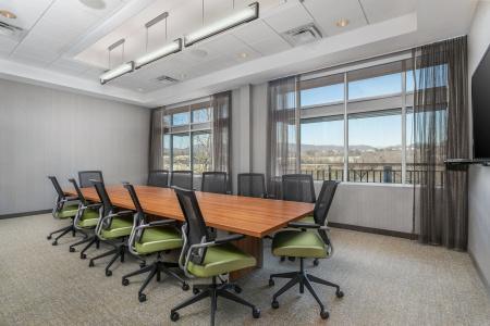 SpringHill Suites by Marriott Downtown/Cameron Harbor - 16