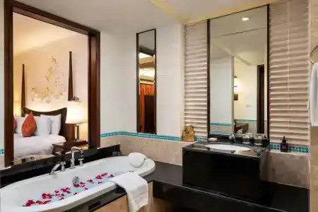 Patong Paragon Resort & Spa Sha Extra Plus - 58