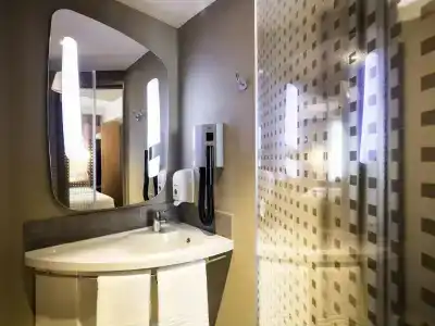 ibis Yerevan Center - 41