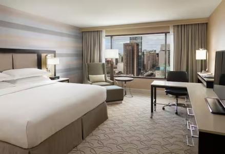 Hilton - 60