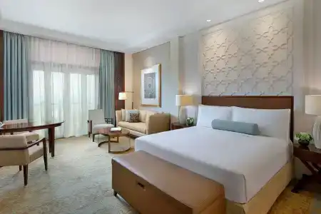 The Ritz-Carlton - 51