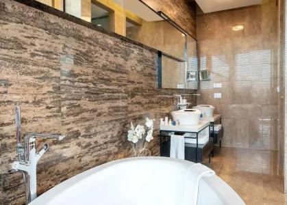 Radisson Blu Istanbul Asia - 77