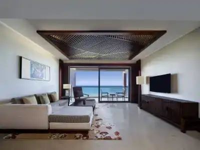 Pullman Oceanview Sanya Bay Resort & Spa - 64