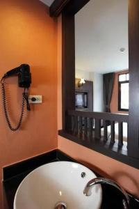 Rambuttri Village Plaza - Sha Extra Plus - Test And Go - 92