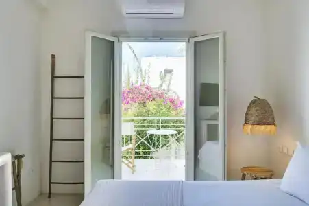 La Selini - 5