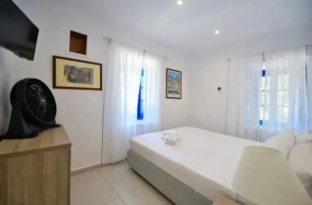 Douskos Guesthouse - 183