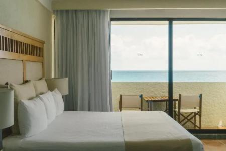 Nyx Cancun - 54