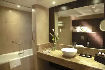 Cristal Abu Dhabi - 39