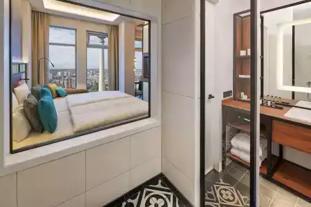 Park Inn by Radisson Berlin Alexanderplatz - 92