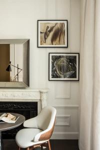 La Clef Champs-Élysées Paris by The Crest Collection - 43