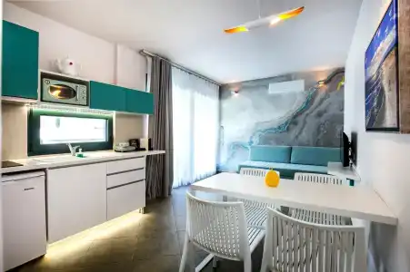 Village Esperia - 80