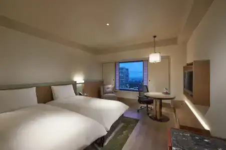 Hilton Osaka - 8