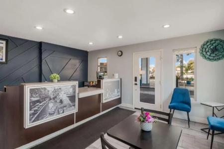 SureStay by Best Western San Antonio Riverwalk - 23