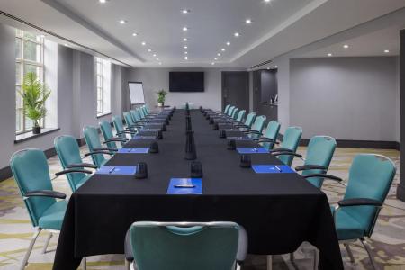 Hilton Cardiff - 34