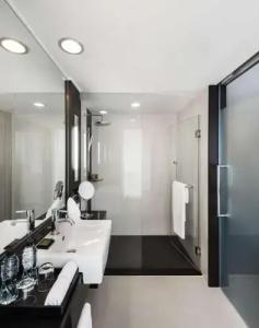 Radisson Suites Bangkok Sukhumvit - Sha Extra Plus - 47