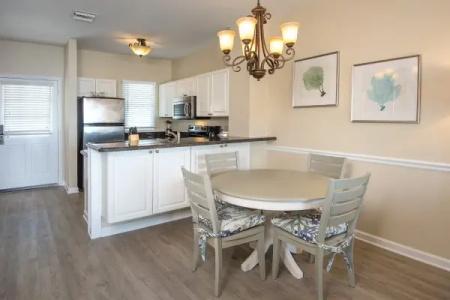 Hawks Cay - 175