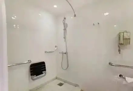 Adana Hiltonsa - 55