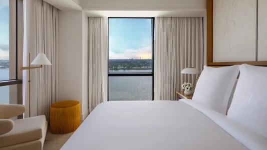 Four Seasons New Orleans - 48