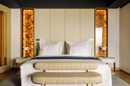 Savoy Palace - The Leadings of the World - Savoy Signature - 70