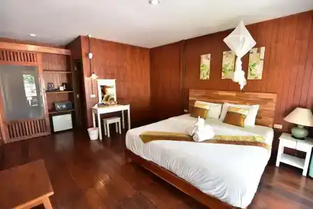 Koh Thanya - 4