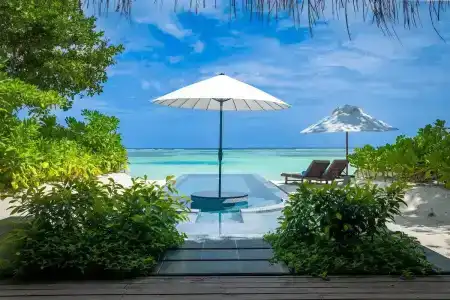 Lux* South Ari Atoll Resort & Villas - 19