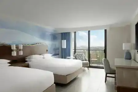 Fort Lauderdale Marriott Harbor Beach Resort & Spa - 55