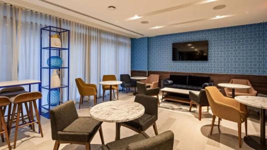 Best Western Premier Empire State - 2