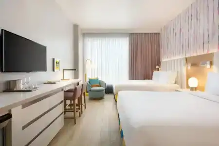 Radisson Blu Anaheim - 10