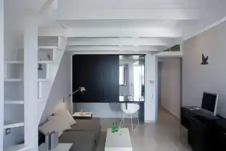The Majestic - 8