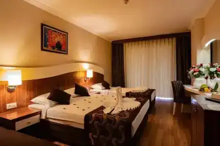 Throne Beach Resort & Spa - 66