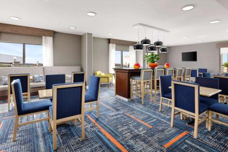 Hampton Inn - 16