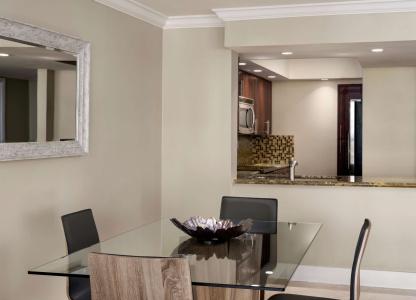 DoubleTree by Hilton Grand Biscayne Bay - 102