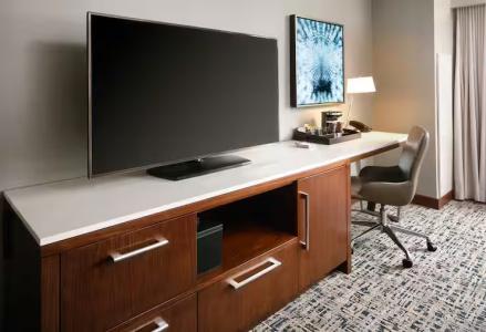 Hilton Boston Logan Airport - 40