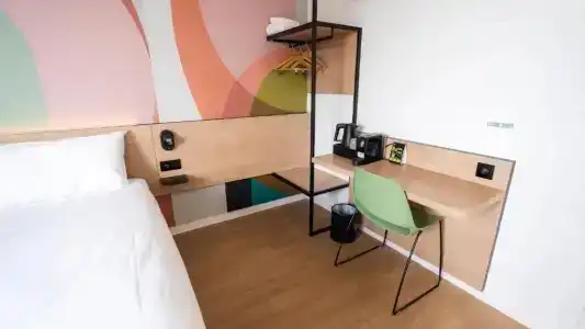 ibis Mons Centre Gare - 11
