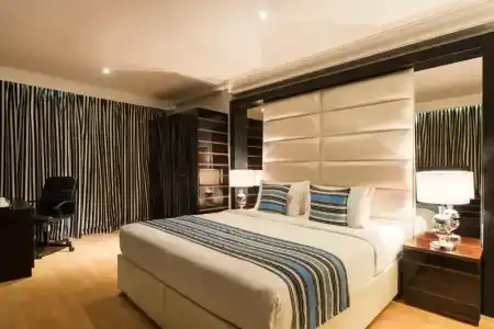 Best Western Plus - 19