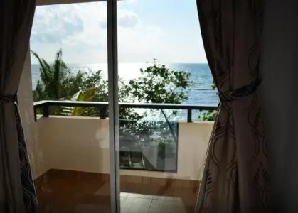Crown Beach Maldives - 31