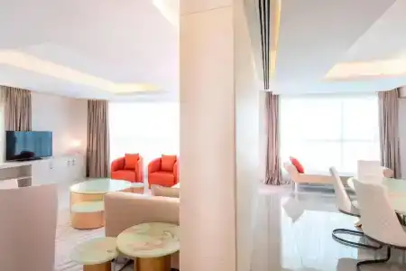 Four Points by Sheraton Sharjah - 20