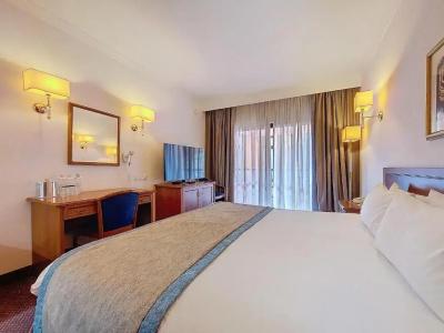 Golden Tulip Vivaldi - 59