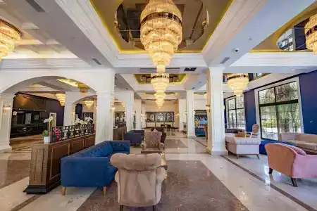 Utopia Resort & Residence - 7