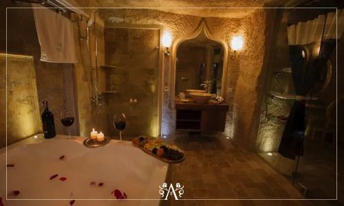 Azure Cave Suites - 68
