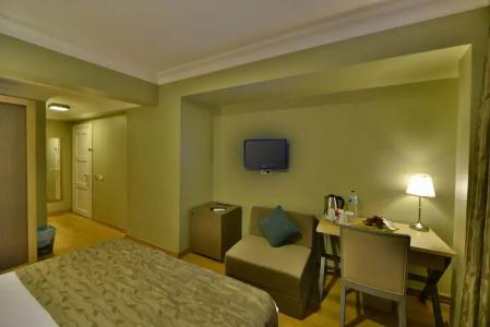 Agora Life - 50