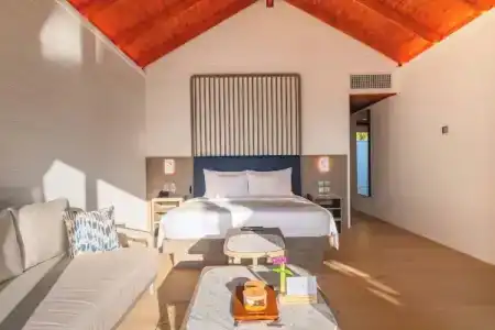 Meeru Island Resort & Spa - 48
