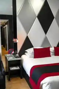 L'Empire Paris - 54