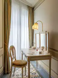 Ritz Paris - 77